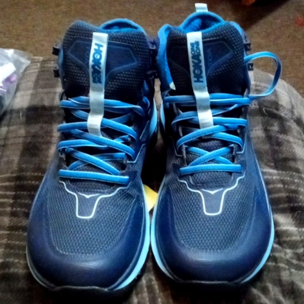 10and 1/2 two toned blue Hoka shoes
